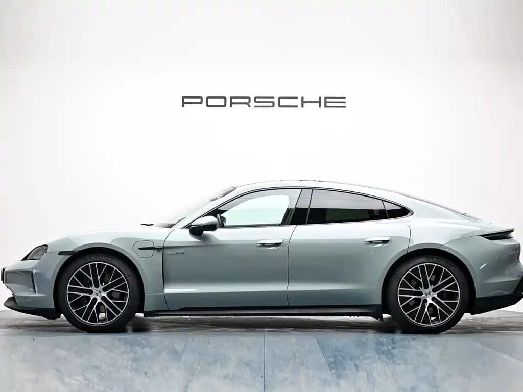 Porsche Taycan 2024 Taycan 4