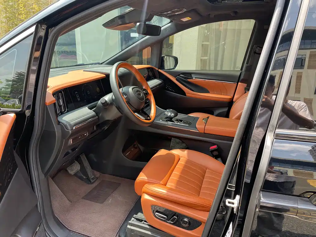 GAC Motor Trumpchi E9 — миниатюра 4