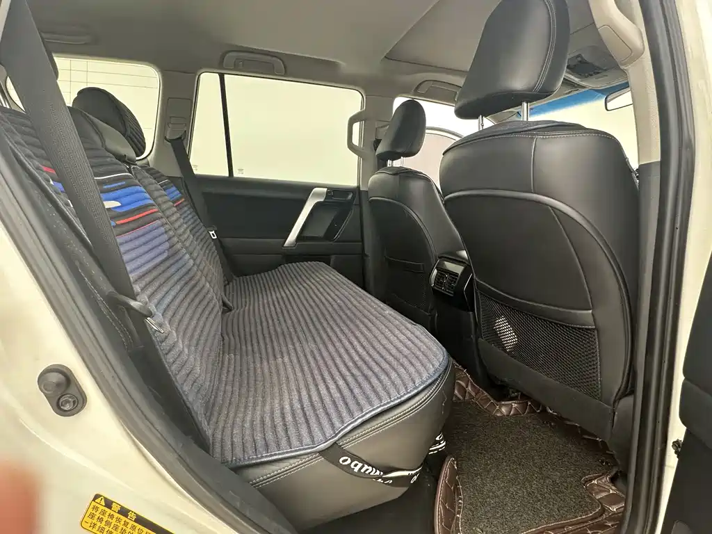 Toyota Prado — миниатюра 12