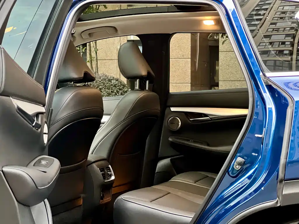 Infiniti QX50 — миниатюра 6