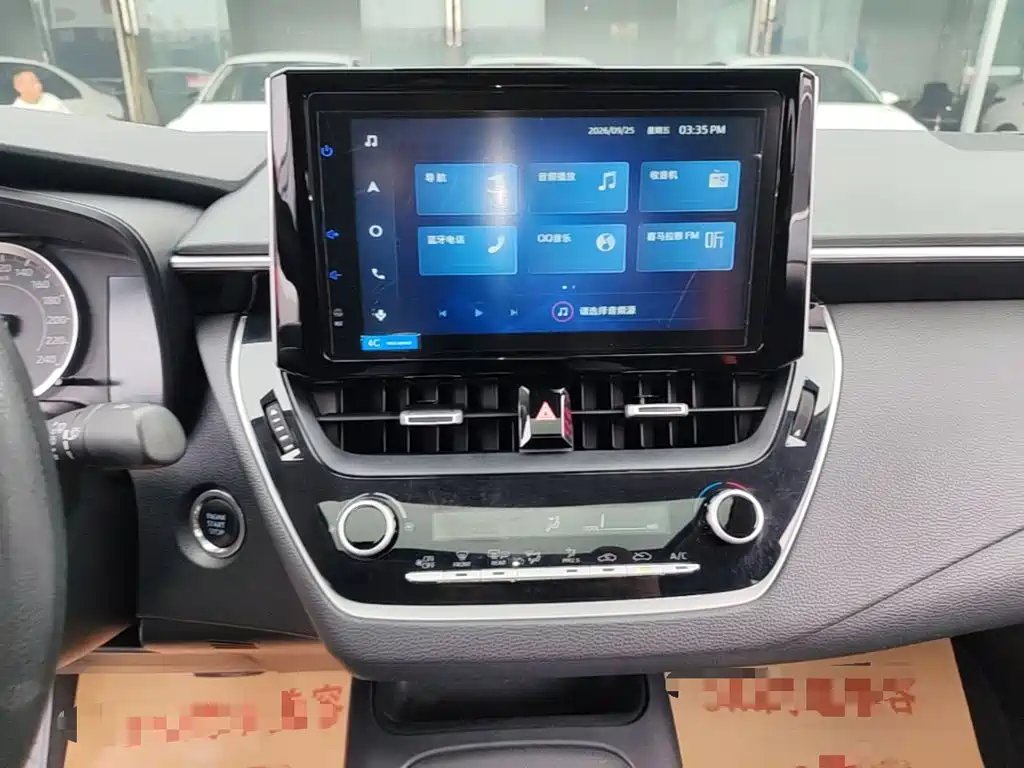 Toyota Corolla — миниатюра 13