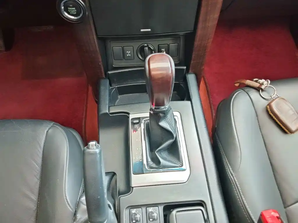 Toyota Prado — миниатюра 14