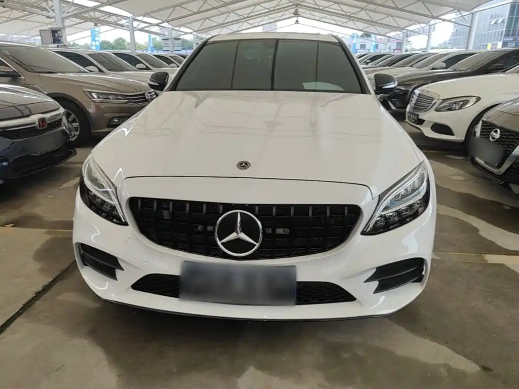 Mercedes-Benz C-Class — миниатюра 3