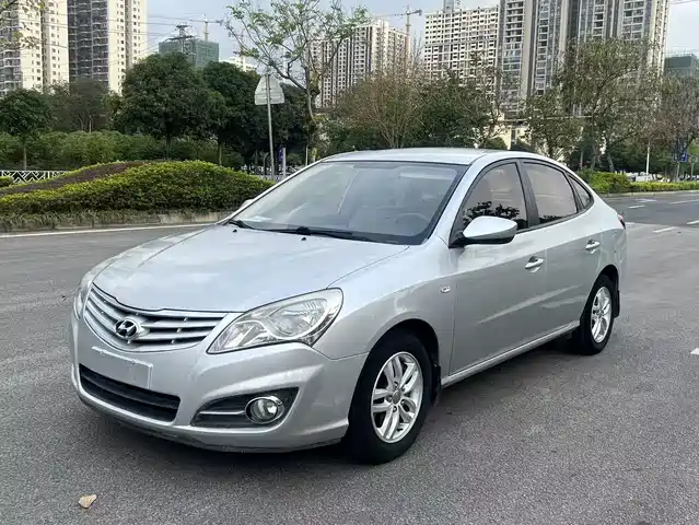Hyundai Elantra Yuedong