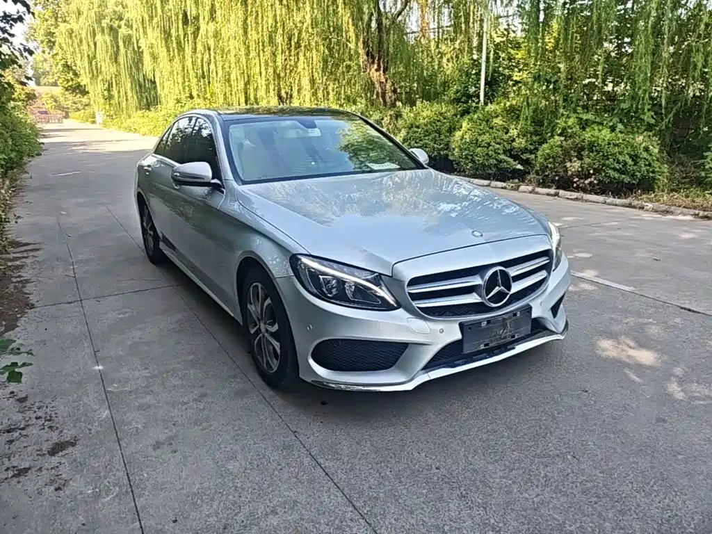 Mercedes-Benz C-Class — миниатюра 4