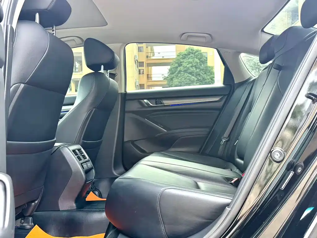 Honda Accord 2022 260TURBO Luxury