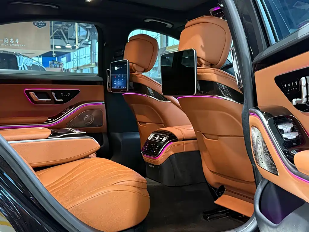 Mercedes-Benz S-Class — миниатюра 12