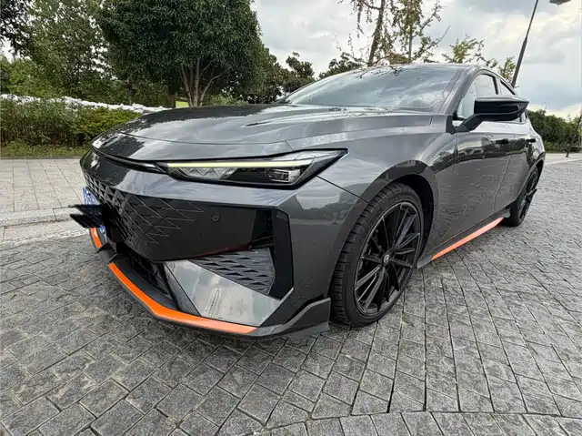 Changan UNI-V
