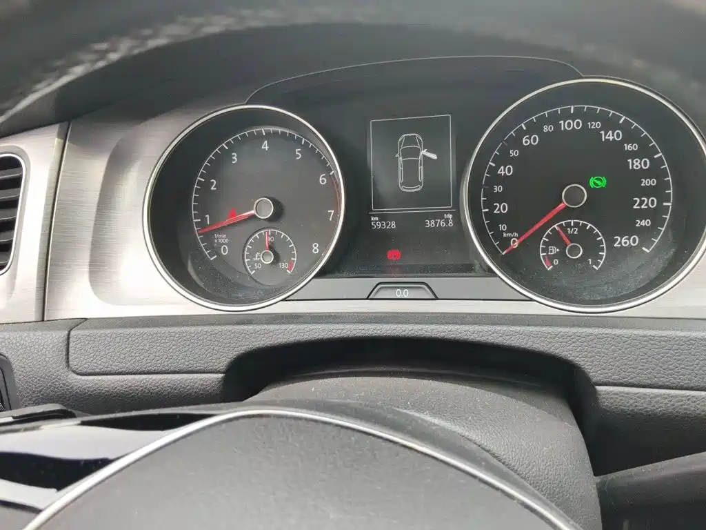 Volkswagen Golf — миниатюра 12