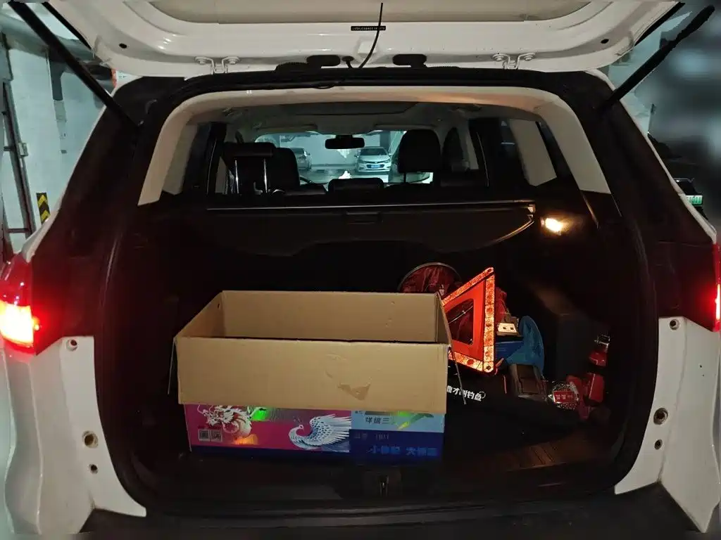 Ford Kuga — миниатюра 16