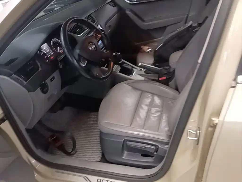 Skoda Octavia — миниатюра 15