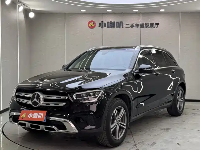 MERCEDES BENZ GLC
