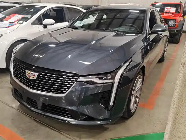 CADILLAC CT4