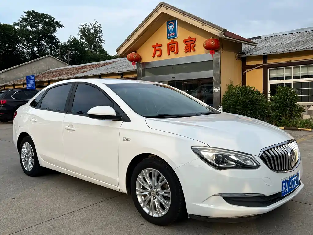 Buick Excelle — миниатюра 3