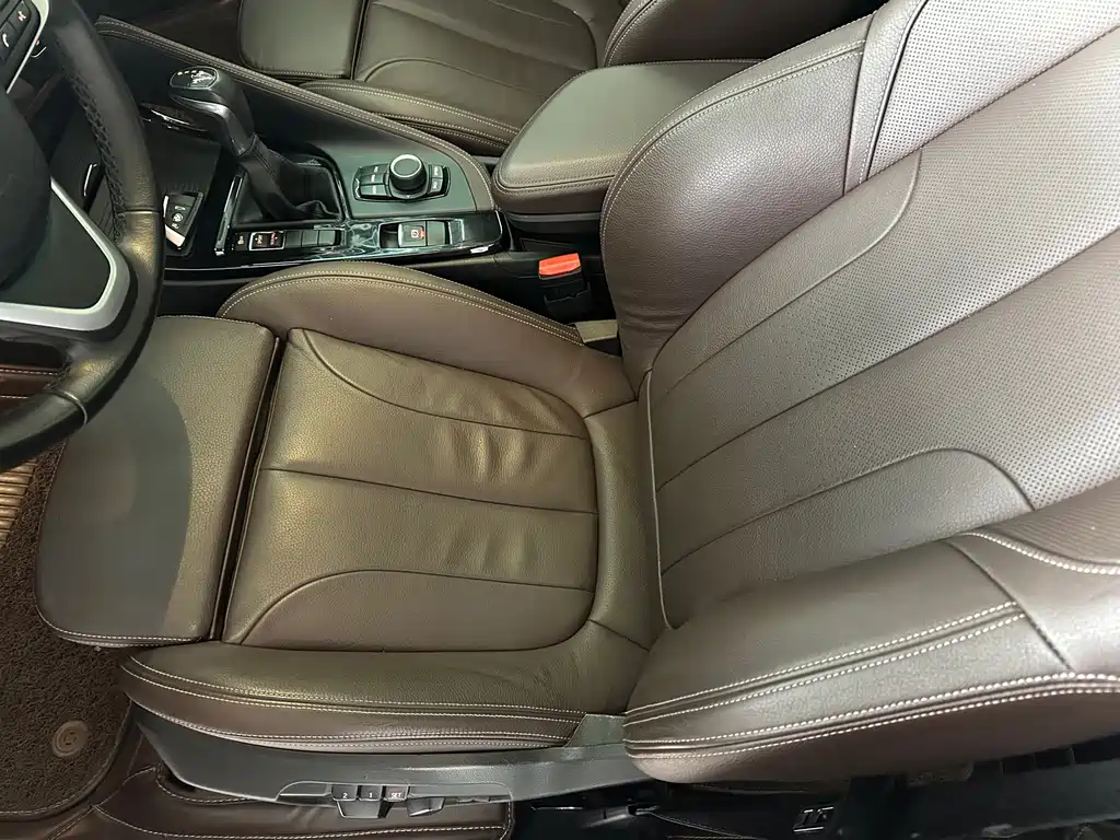 BMW X1 — миниатюра 12
