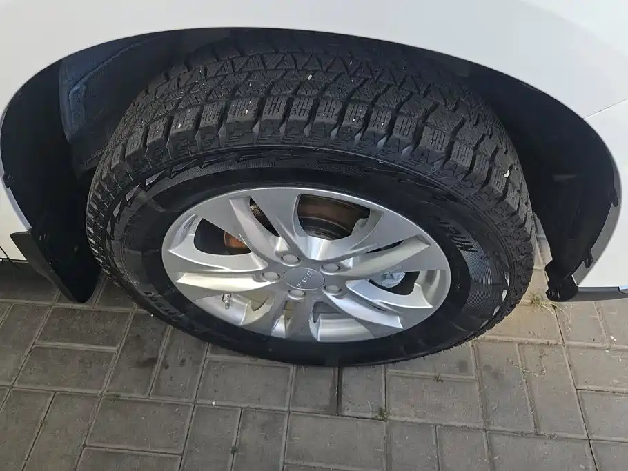 Haval M6 — миниатюра 6