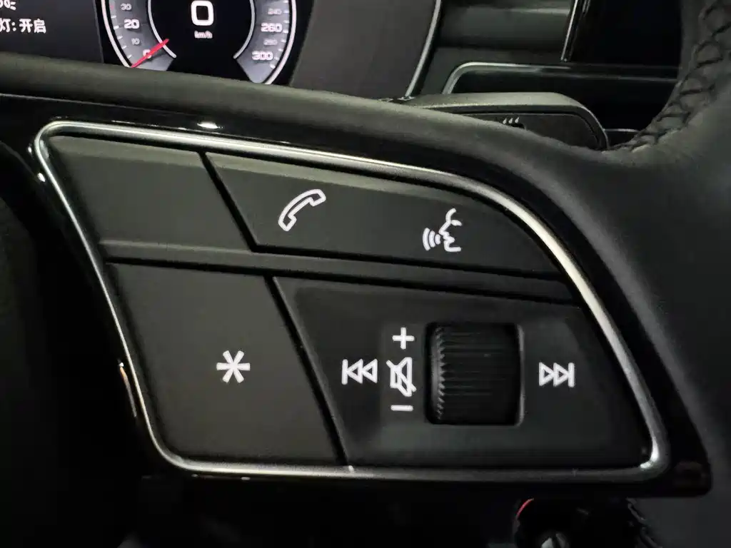 Audi A4L — миниатюра 13