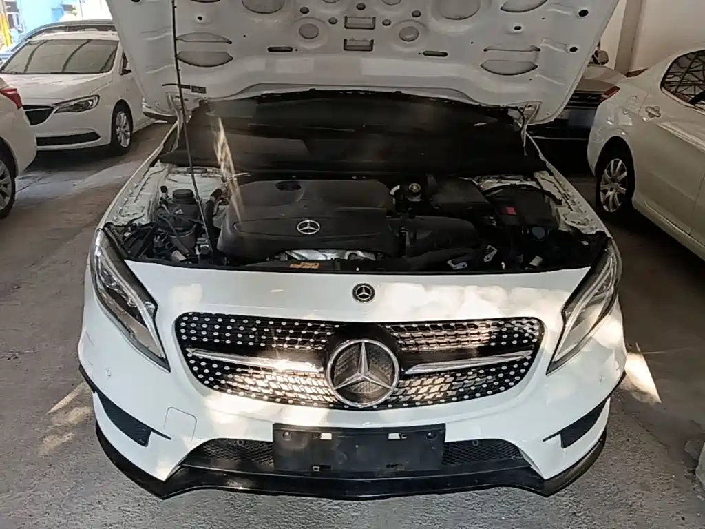 Mercedes-Benz GLA — миниатюра 20