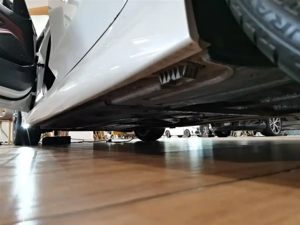 BMW 3 Series - фото 22