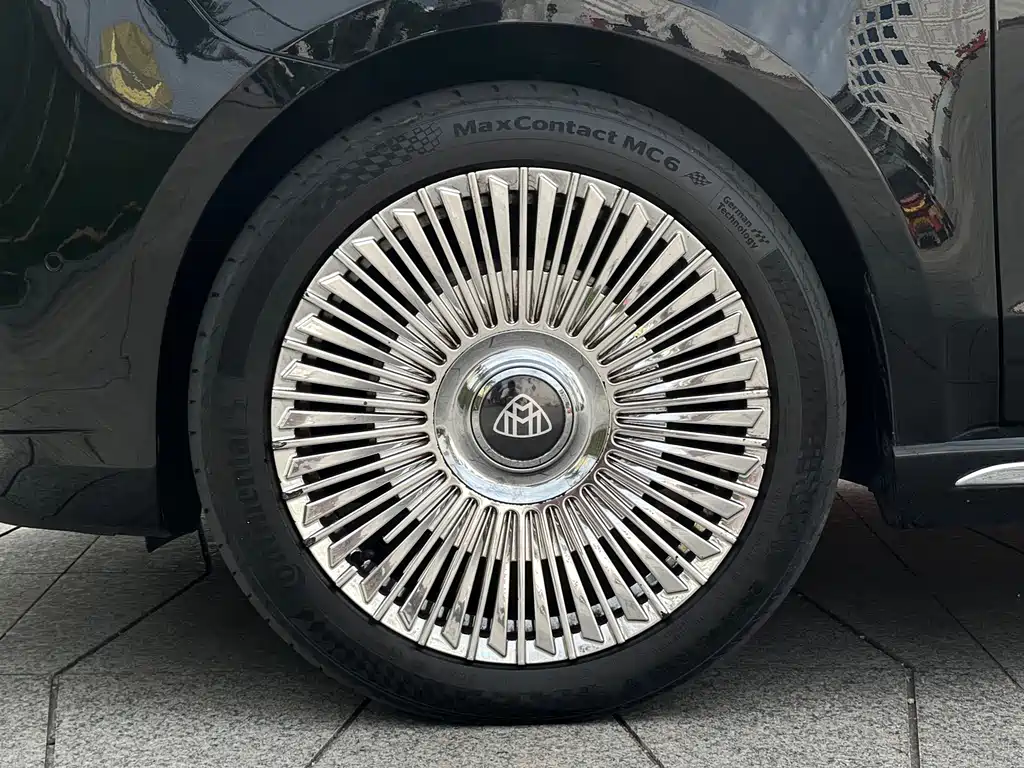 Mercedes-Benz V-Class — миниатюра 8
