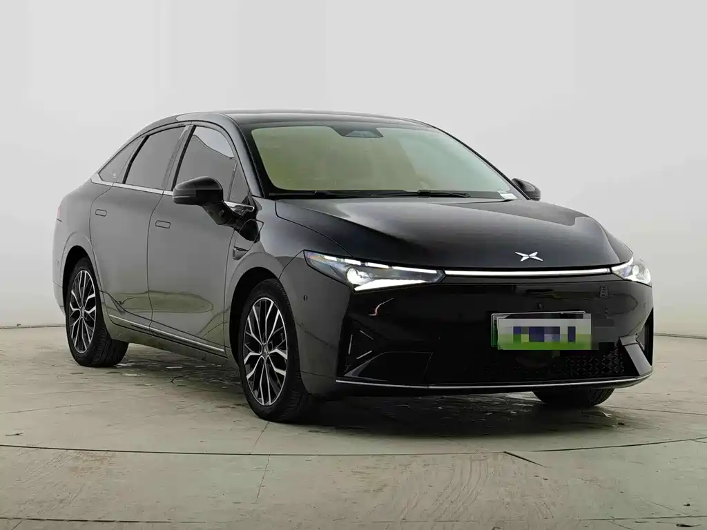 XPeng P5 — миниатюра 3