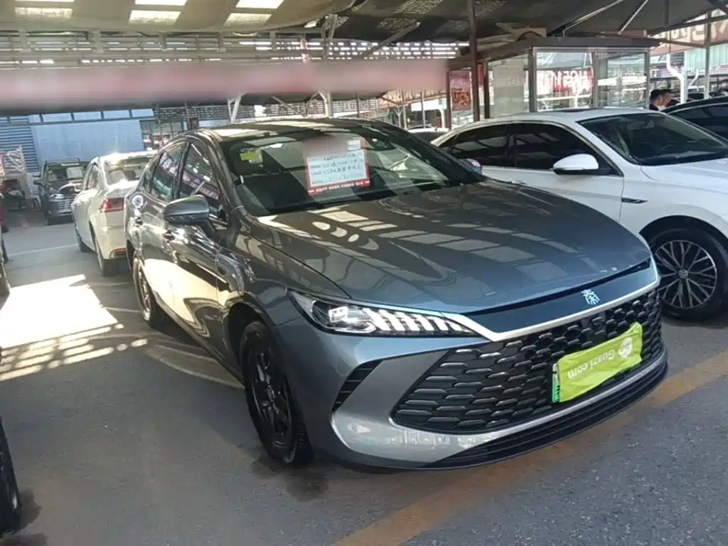 BYD Qin Plus PLUS 2025 DM-i Smart Drive 128KM