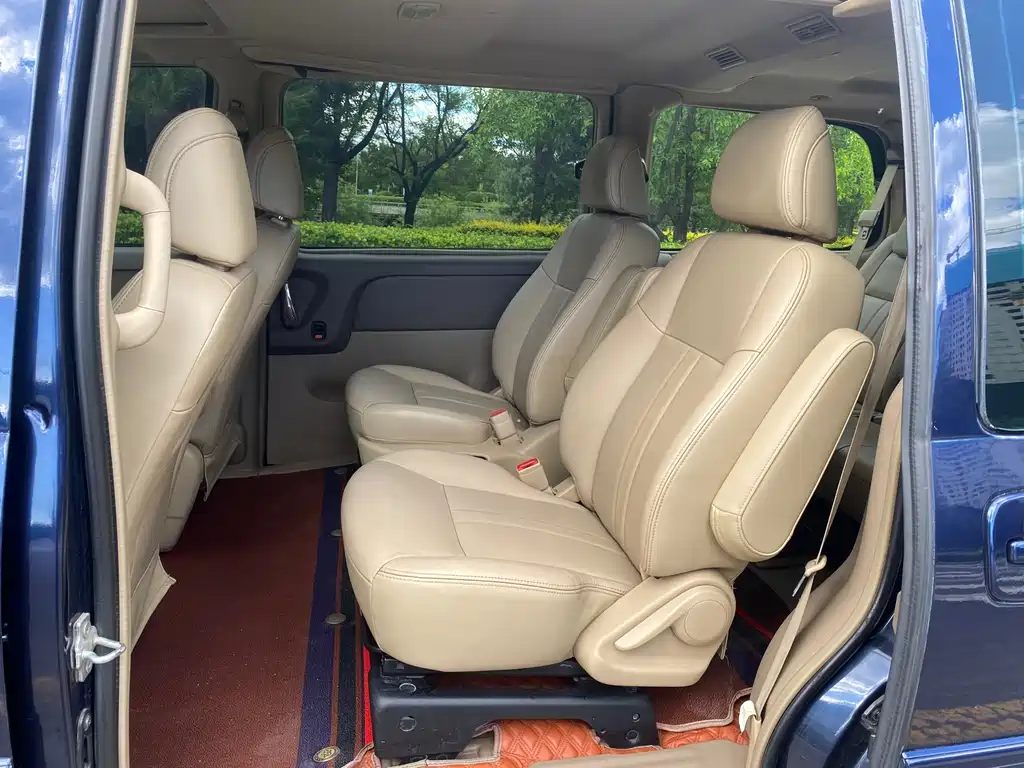 Buick GL8 2013 2.4L Executive