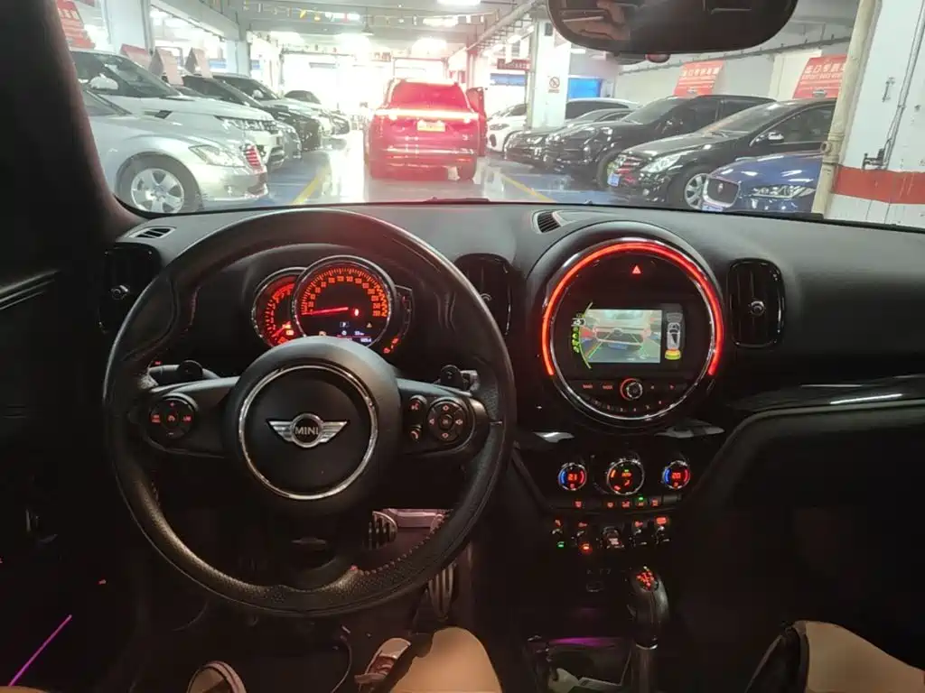 MINI Mini JCW Countryman — миниатюра 10