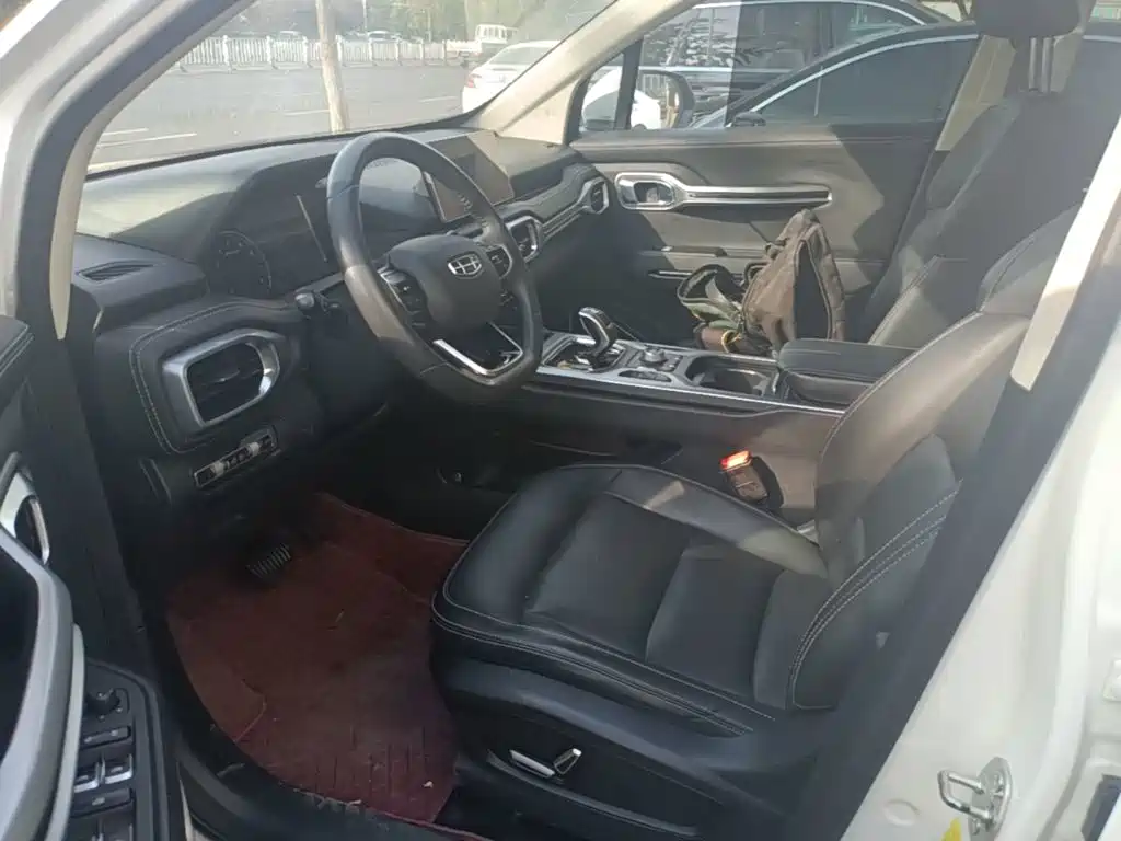 Geely Haoyue — миниатюра 15