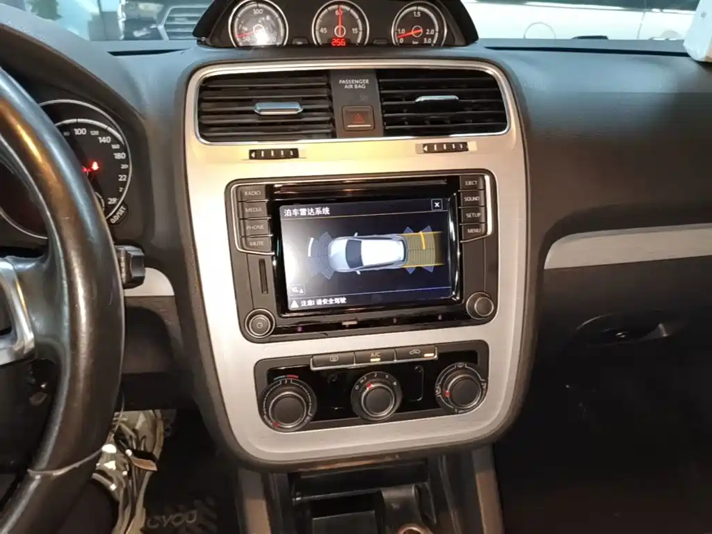 Volkswagen Scirocco — миниатюра 13