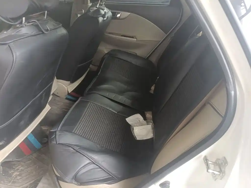 Buick Excelle — миниатюра 22
