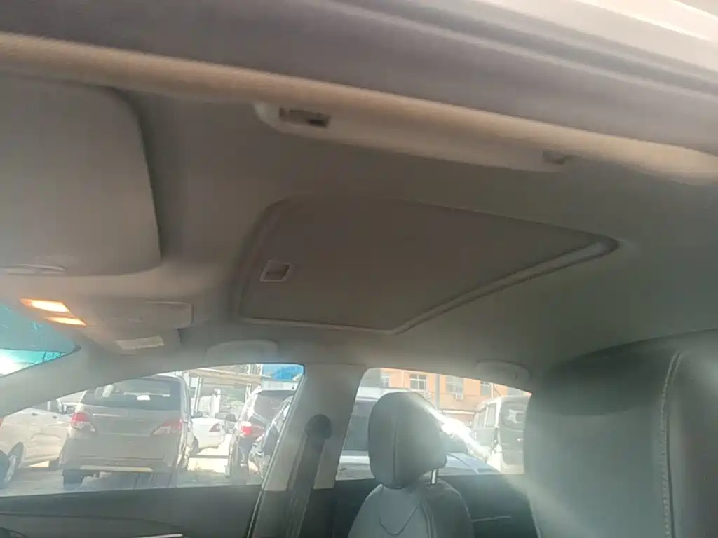 Buick Excelle — миниатюра 18
