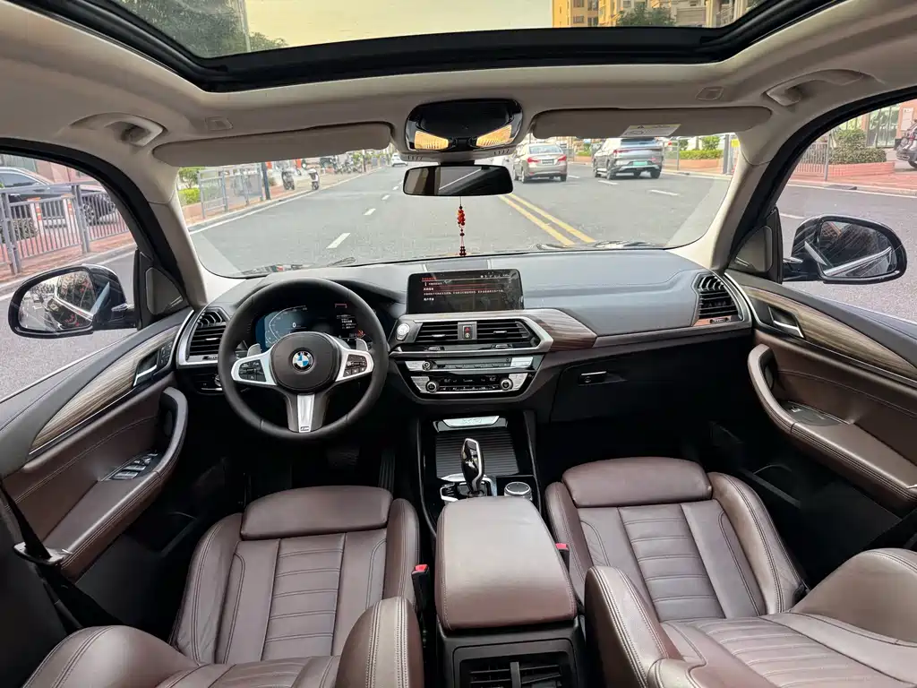 BMW X3 — миниатюра 14