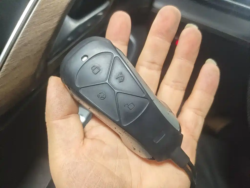 XPeng P5 — миниатюра 9
