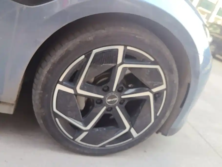 BYD Seal — миниатюра 6