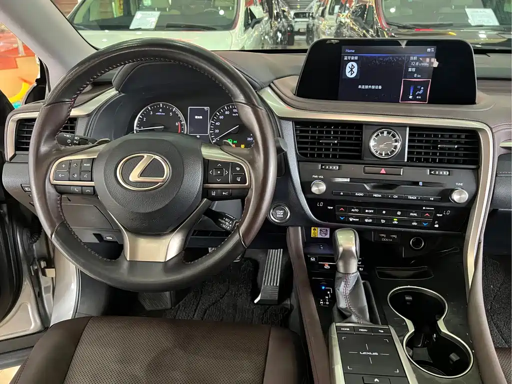Lexus RX — миниатюра 14