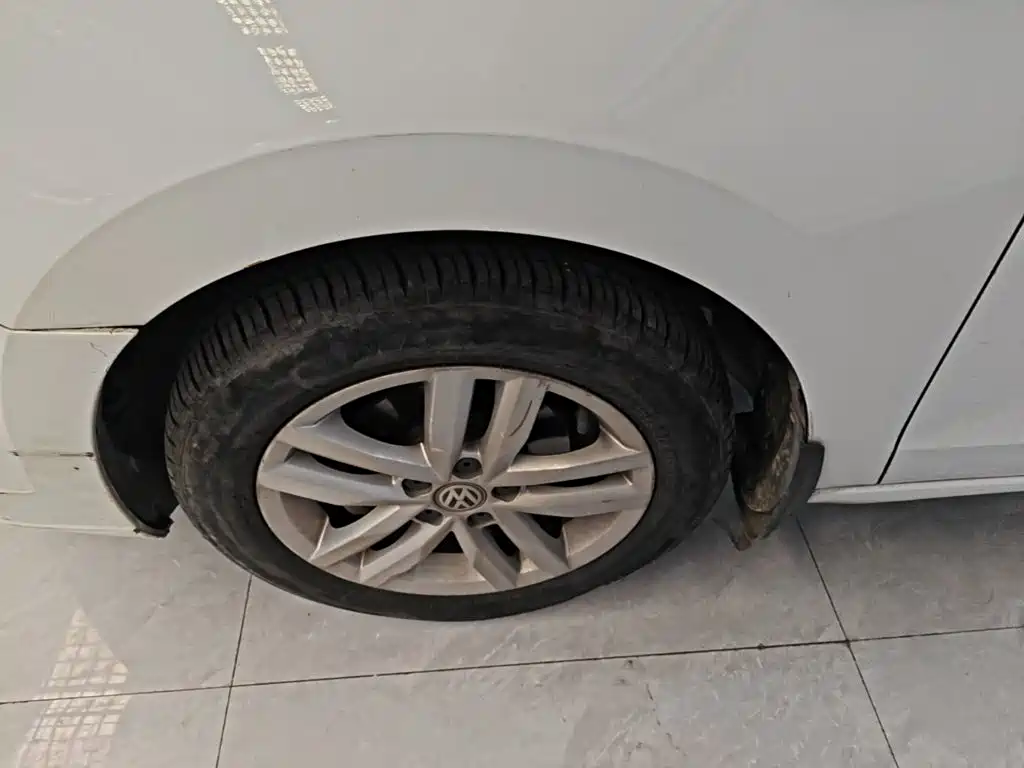 Volkswagen Jetta — миниатюра 23