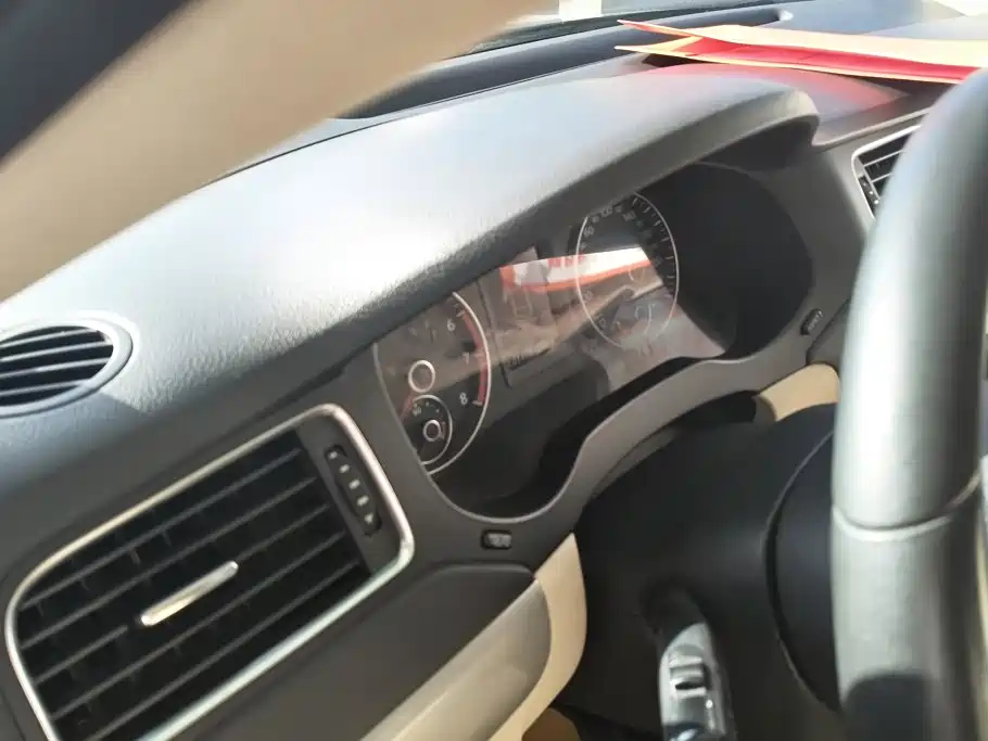 Volkswagen Sagitar — миниатюра 14