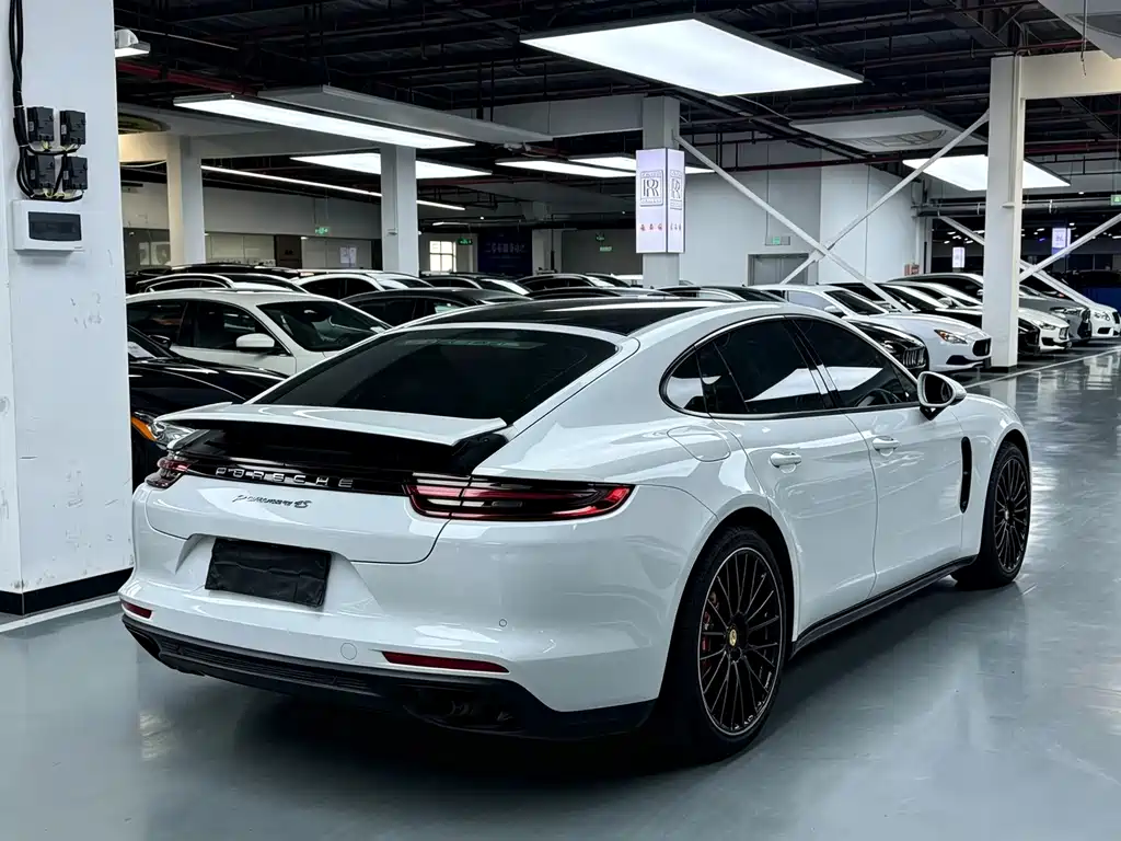 Porsche Panamera — миниатюра 15