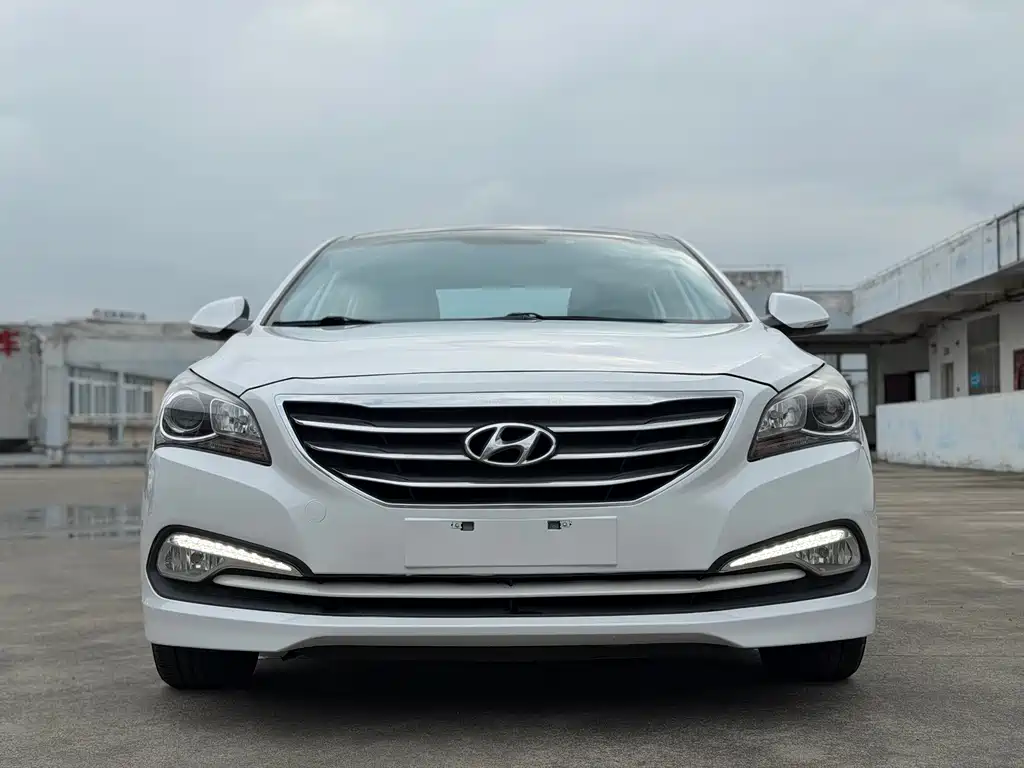 Hyundai Mistra 2014 1.8L AT GLS