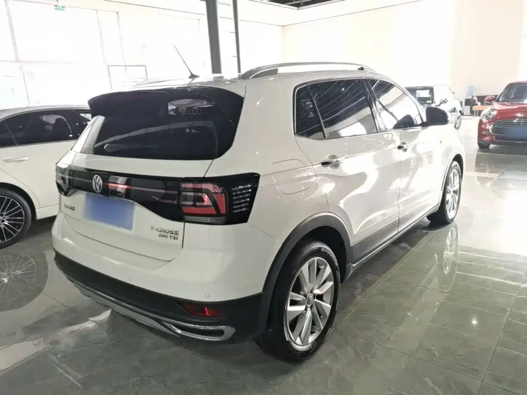 Volkswagen T-Cross — миниатюра 7