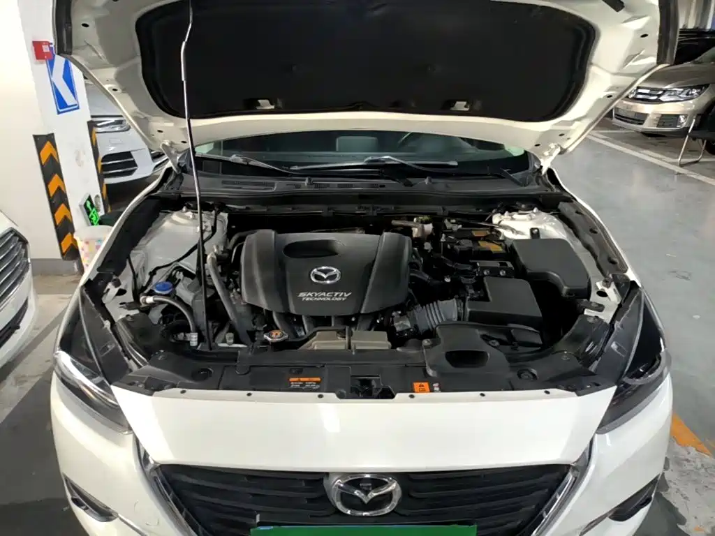 Mazda 3 Axela — миниатюра 20