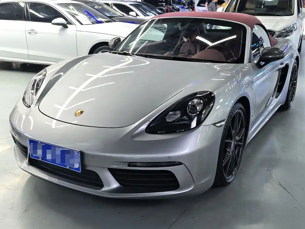 Купить Porsche 718