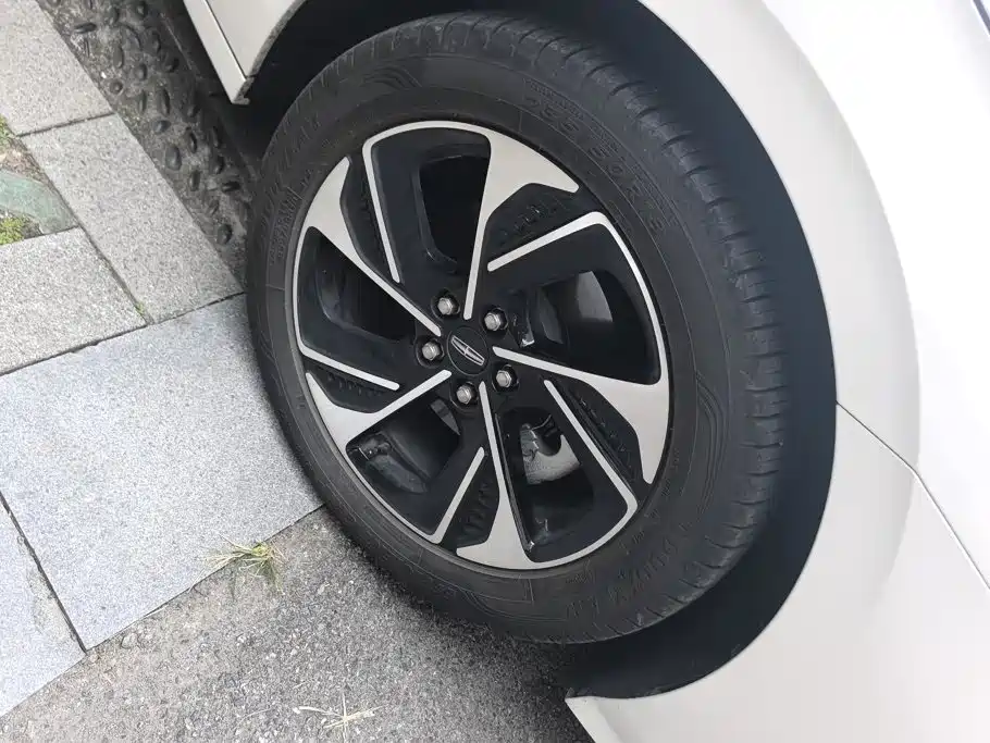 Lincoln Z — миниатюра 6
