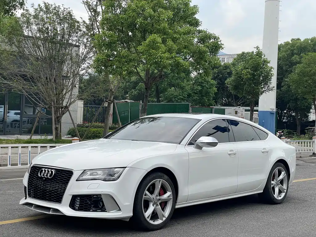 Купить Audi A7