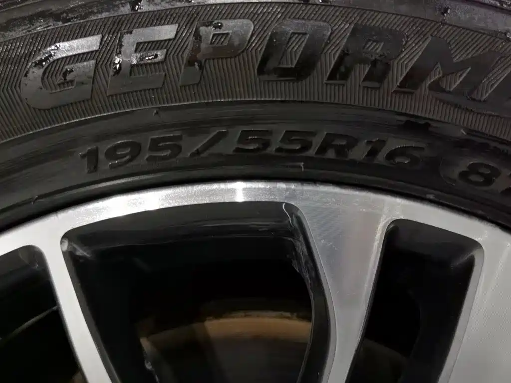Geely Emgrand — миниатюра 24