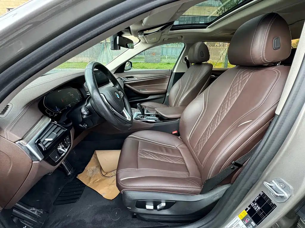 BMW 5 Series 5 2020 530Le Luxury