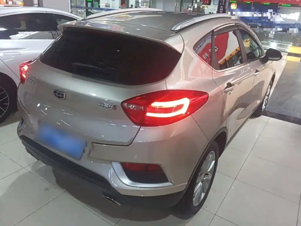 Geely Emgrand GS — миниатюра 7