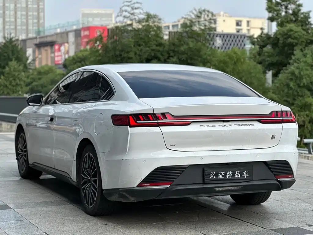 BYD Han — миниатюра 5