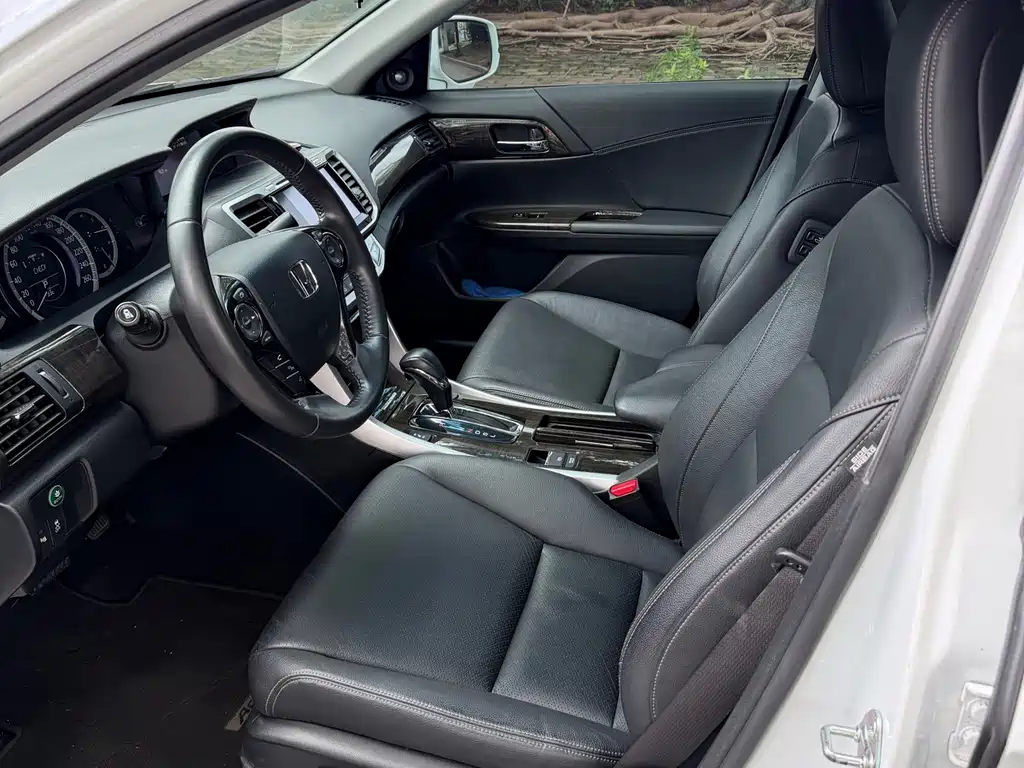 Honda Accord 2016 2.4L EX